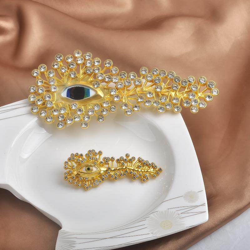 Women Formal Wear For Meeting - Bros Berbentuk Mata Minimalis dengan Rhinestone