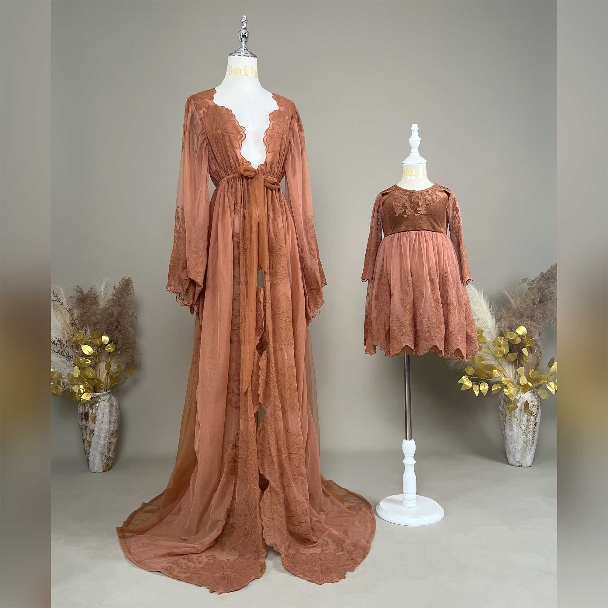 Women Formal Wear Photoshoot - Don & Judy Bohe gaun renda