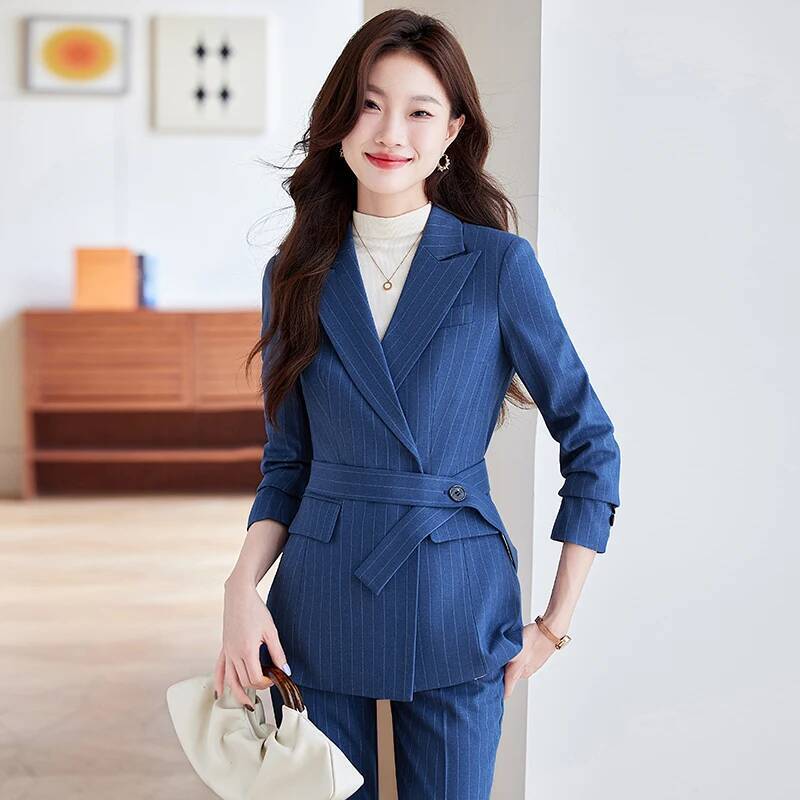 Women Formal Wear Interview - Setelan Celana Formal Bergaris Elegan dari