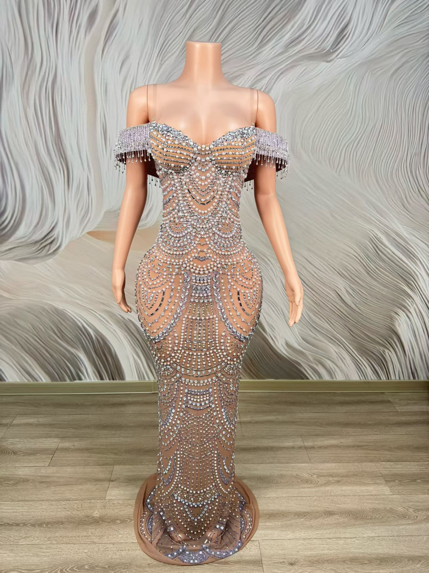 Gaun Panjang Tanpa Tali Mewah  - Women Formal Wear Photoshoot ulasan dan harga