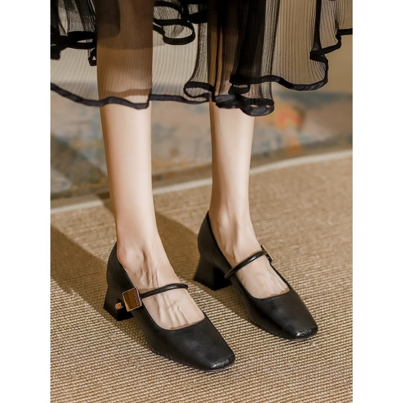 Sepatu Mary Jane Wanita Terbar - Latest Women Formal Wear ulasan dan harga
